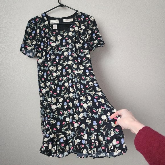 KARIN STEVENS x VINTAGE 90's moody floral cherry print in black 4 - Picture 9 of 9